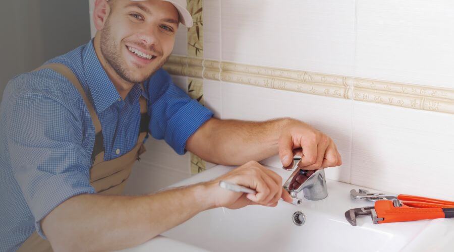 Professional clogged drains services in Mount Calm, TX